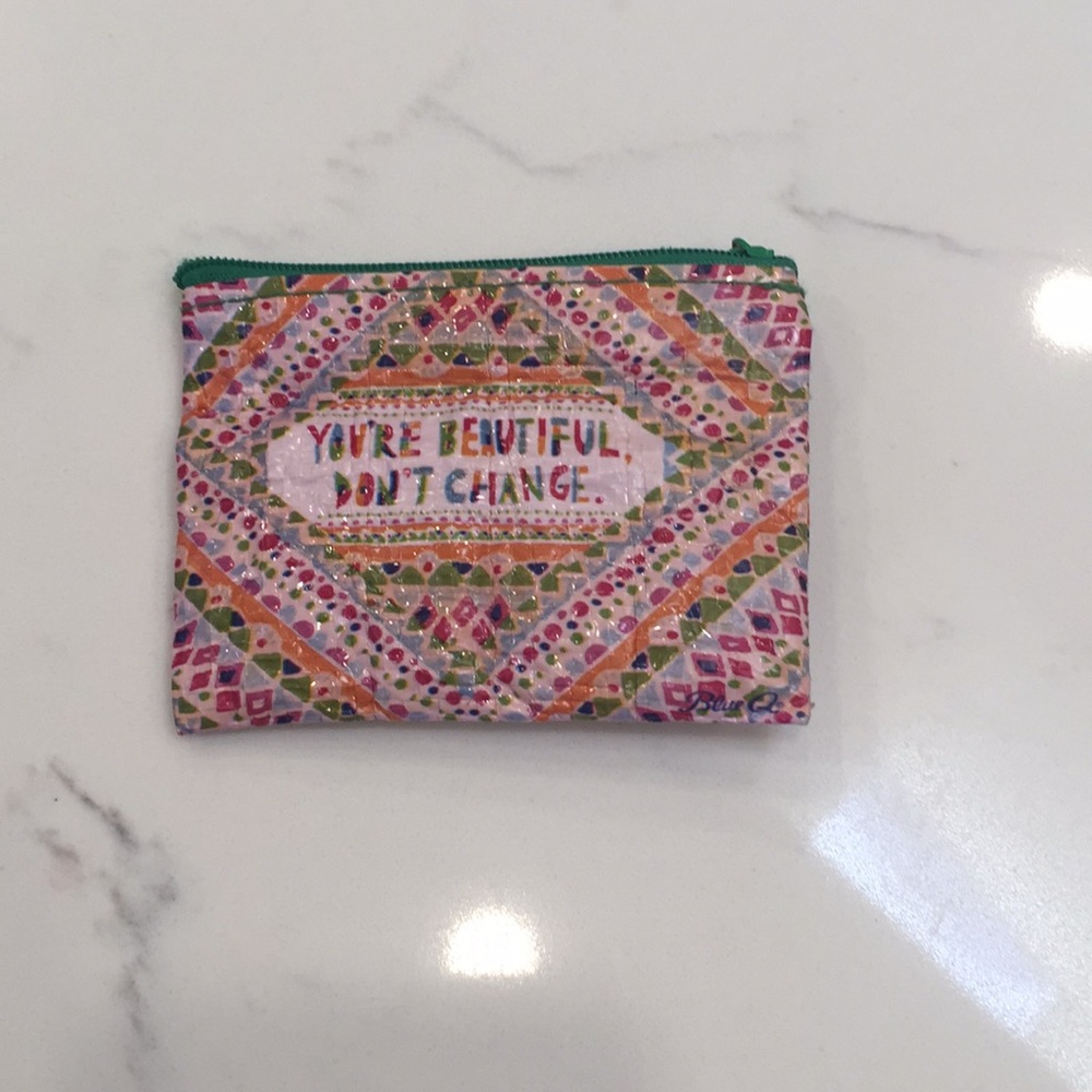“You’re beautiful don’t change” wallet 💗